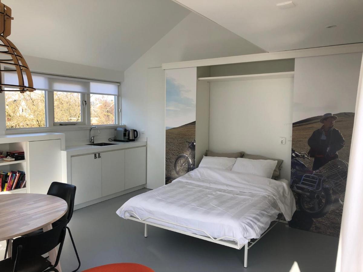 Loft Bed And Breakfast Храу Екстериор снимка